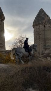 horse riding fairy chimneys cappadocia